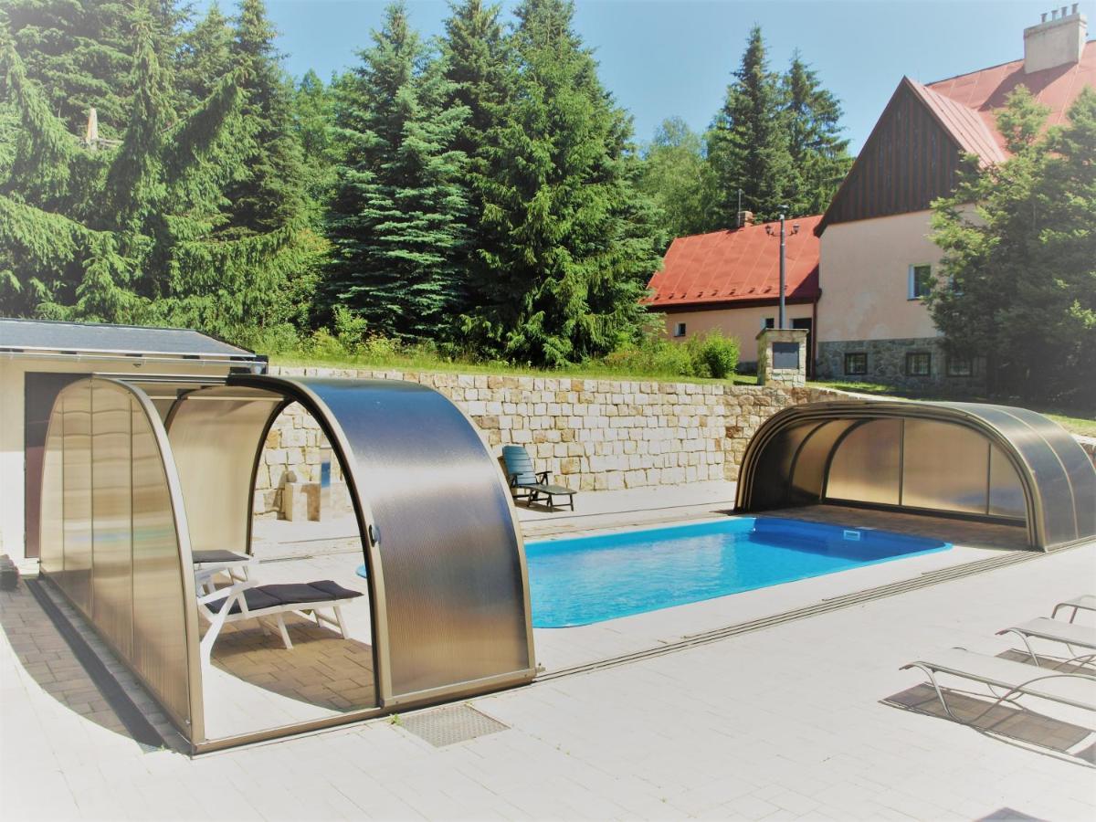 Resort Luft Sneznik Eksteriør billede