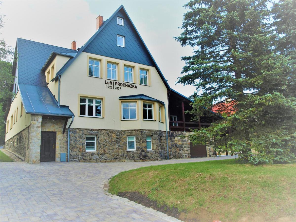 Resort Luft Sneznik Eksteriør billede